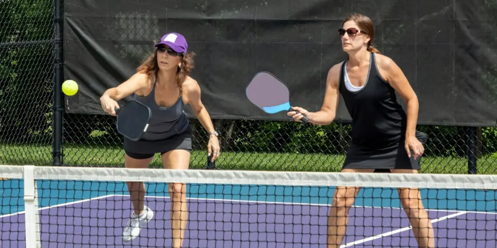 When Does Switching Hands Make Sense