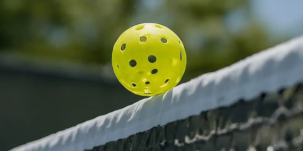 Is There a Let Serve in Pickleball